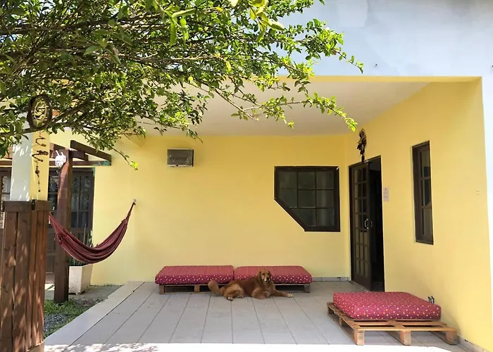 Casa Vibra Luz Guest House Familiar